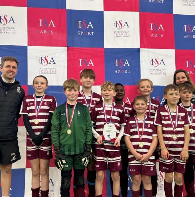 News » U11s Footballers Triumph At St George's Park